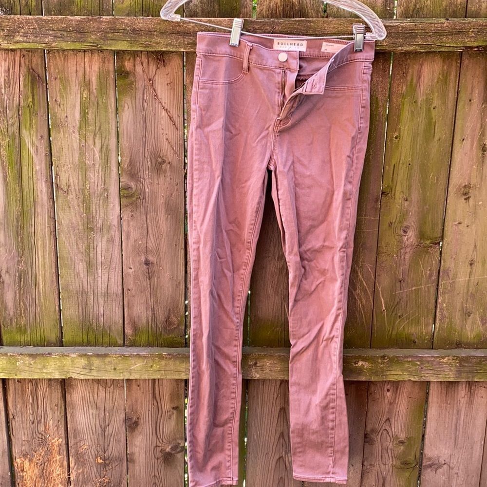 Bullhead Denim Co. jeggings sz. 27